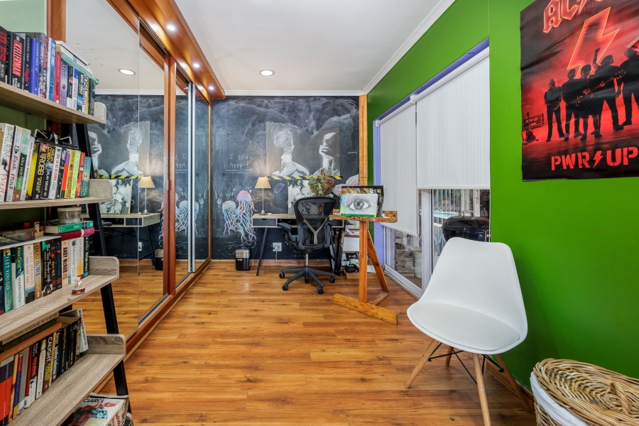 3 Bedroom Property for Sale in Aurora Western Cape